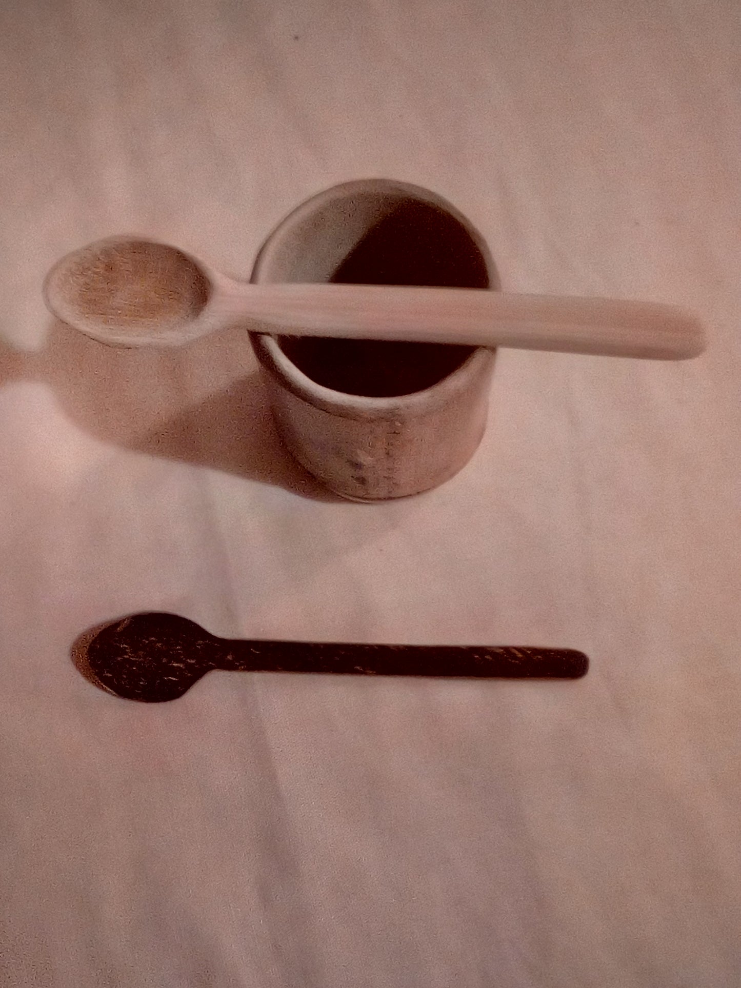 Petite cuillère en bambou noir artisanale naturelle