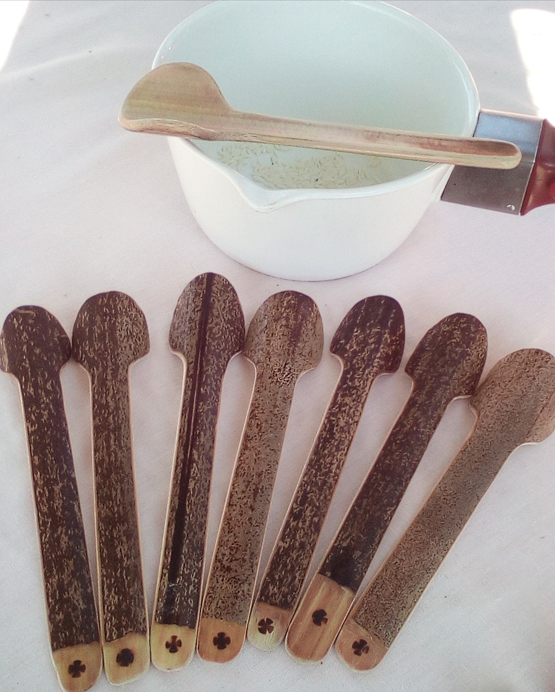 ciulleres en bambou noir artisanales de 17 cmestampillée de la croix