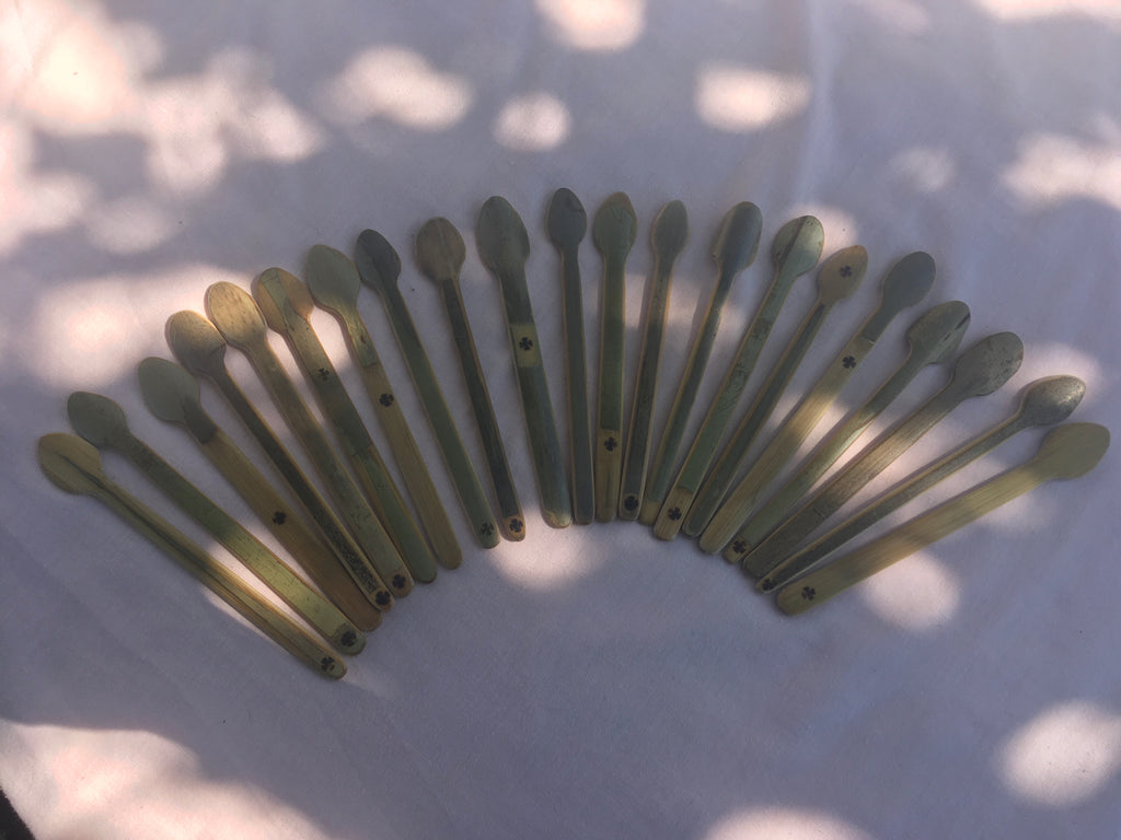 cuilleres en bambou vert artisanales de 15 cm