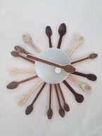 Cuillère à maquillage en bambou noir artisanale 7-8 cm naturelle