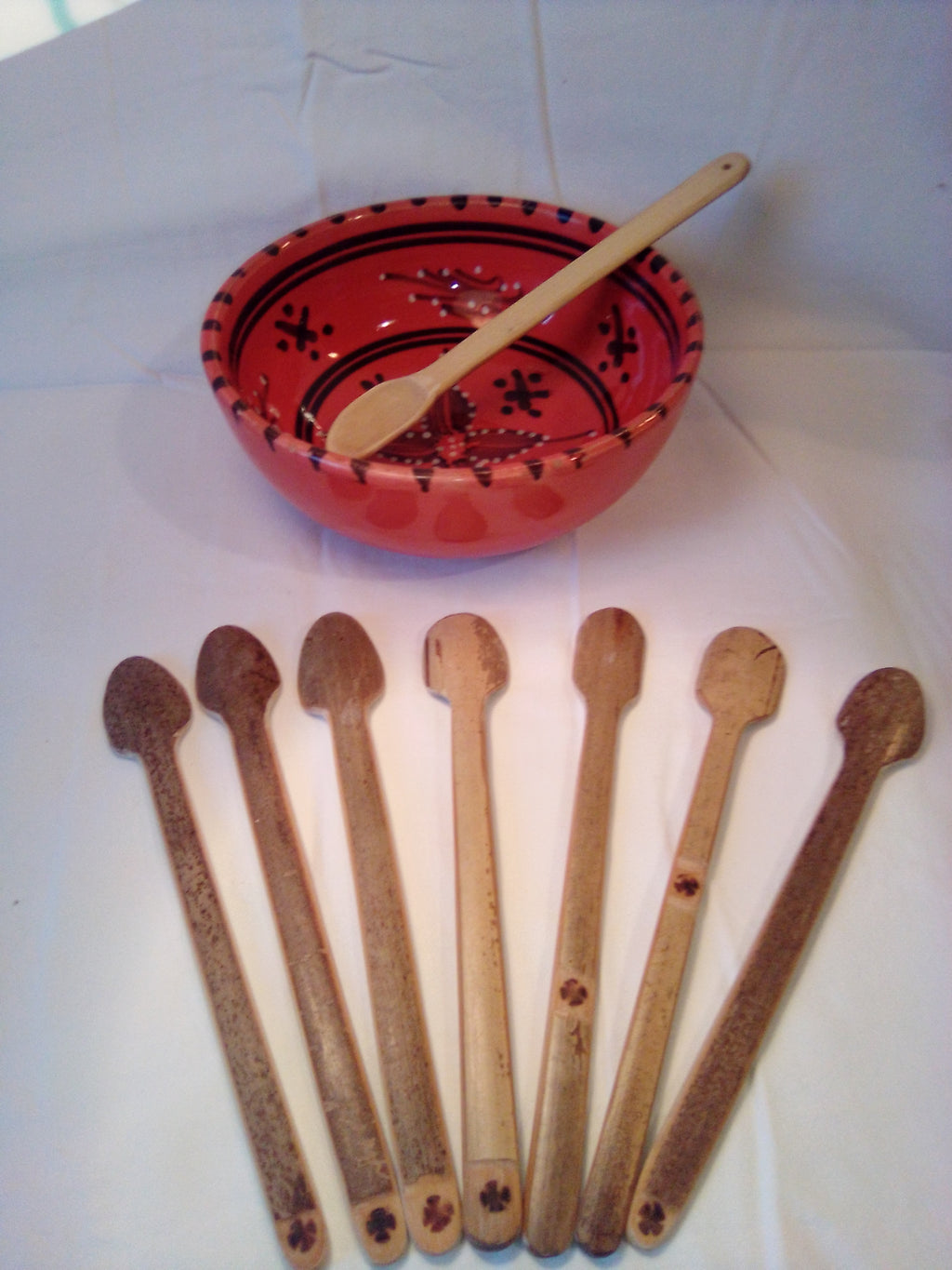 Fine cuillère à soupe en bambou vert artisanale de 17 cm estampille en croix