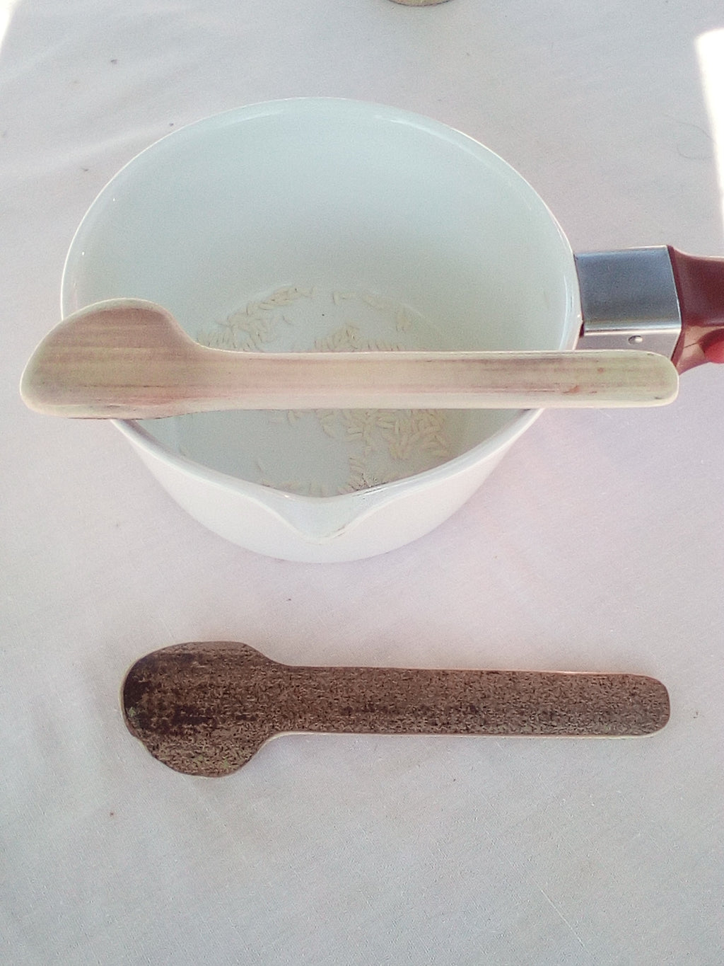 CUILLERES A TOUILLER EN BAMBOU noir ou vert artisanales de 16 cm