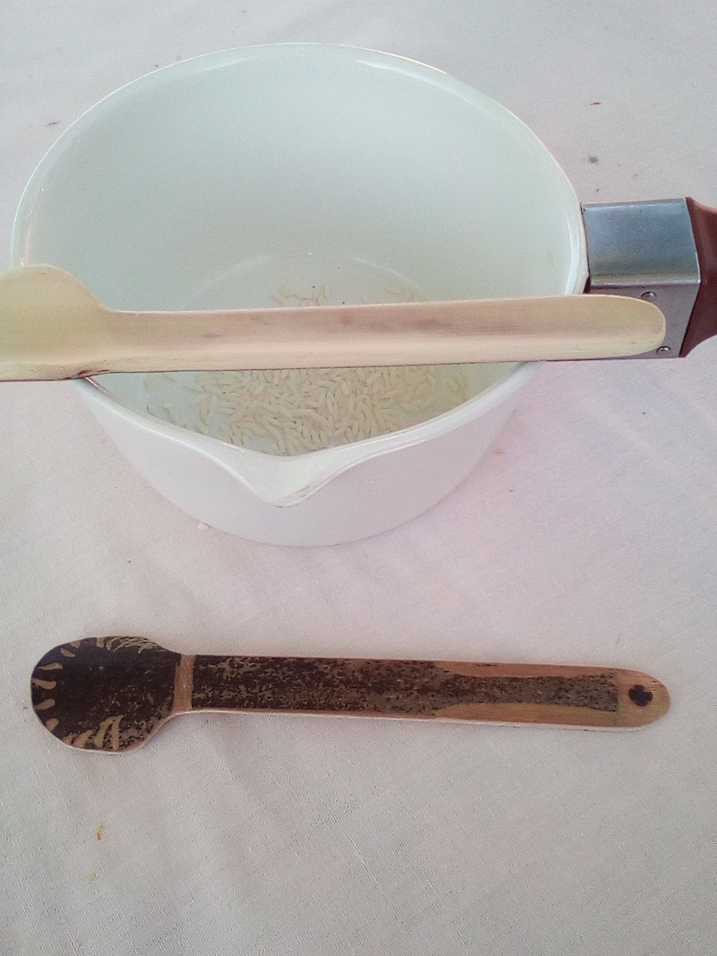 CUILLERE A TOUILLER EN BAMBOU noir ou vert artisanale 17-18 cm