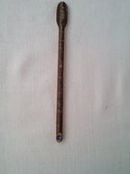 TOUILLEUR EN BAMBOU NOIR OU VERT ARTISANAL de 12-13 cm