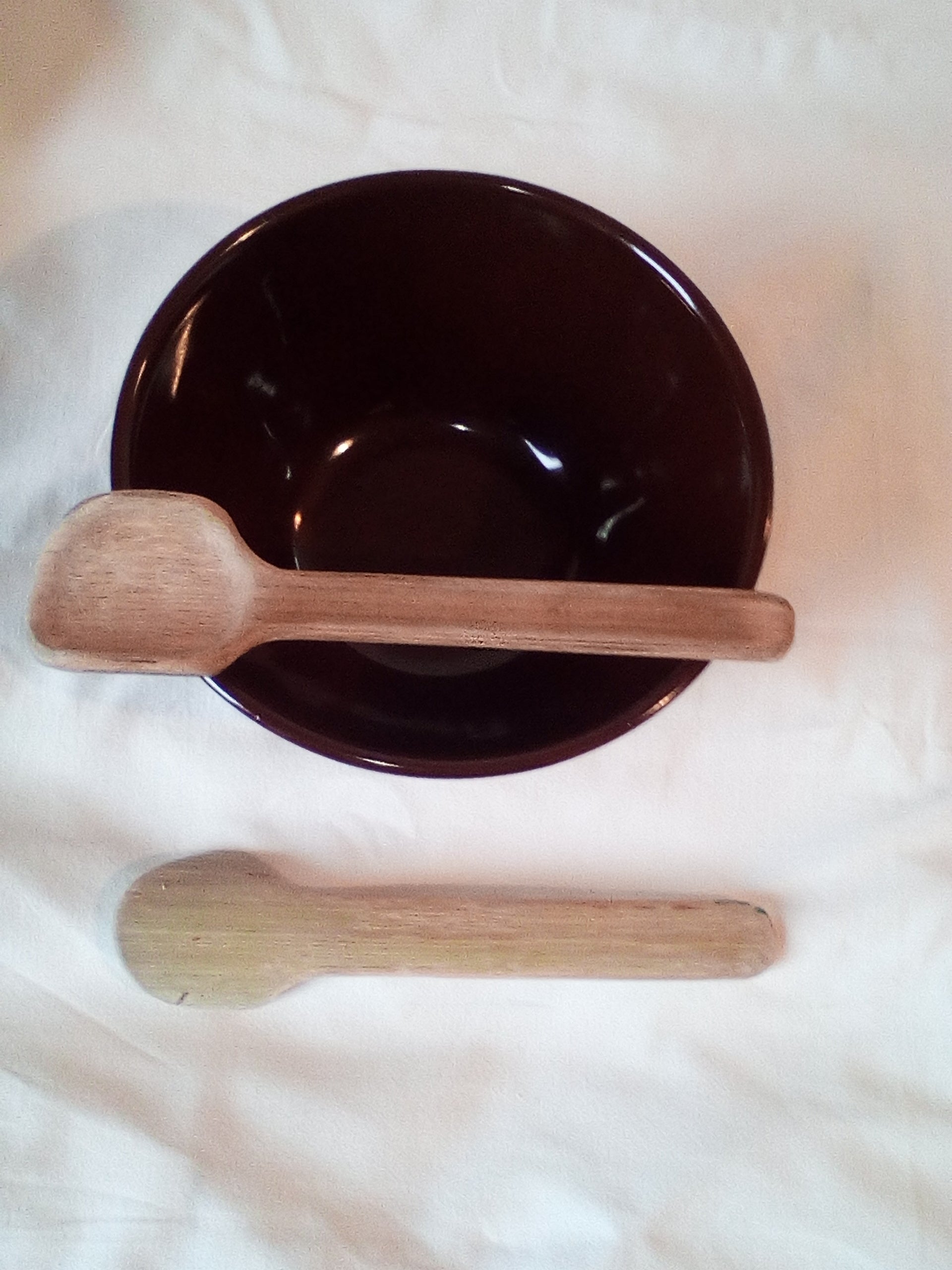 CUILLERES A TOUILLER EN BAMBOU noir ou vert artisanales de 16 cm