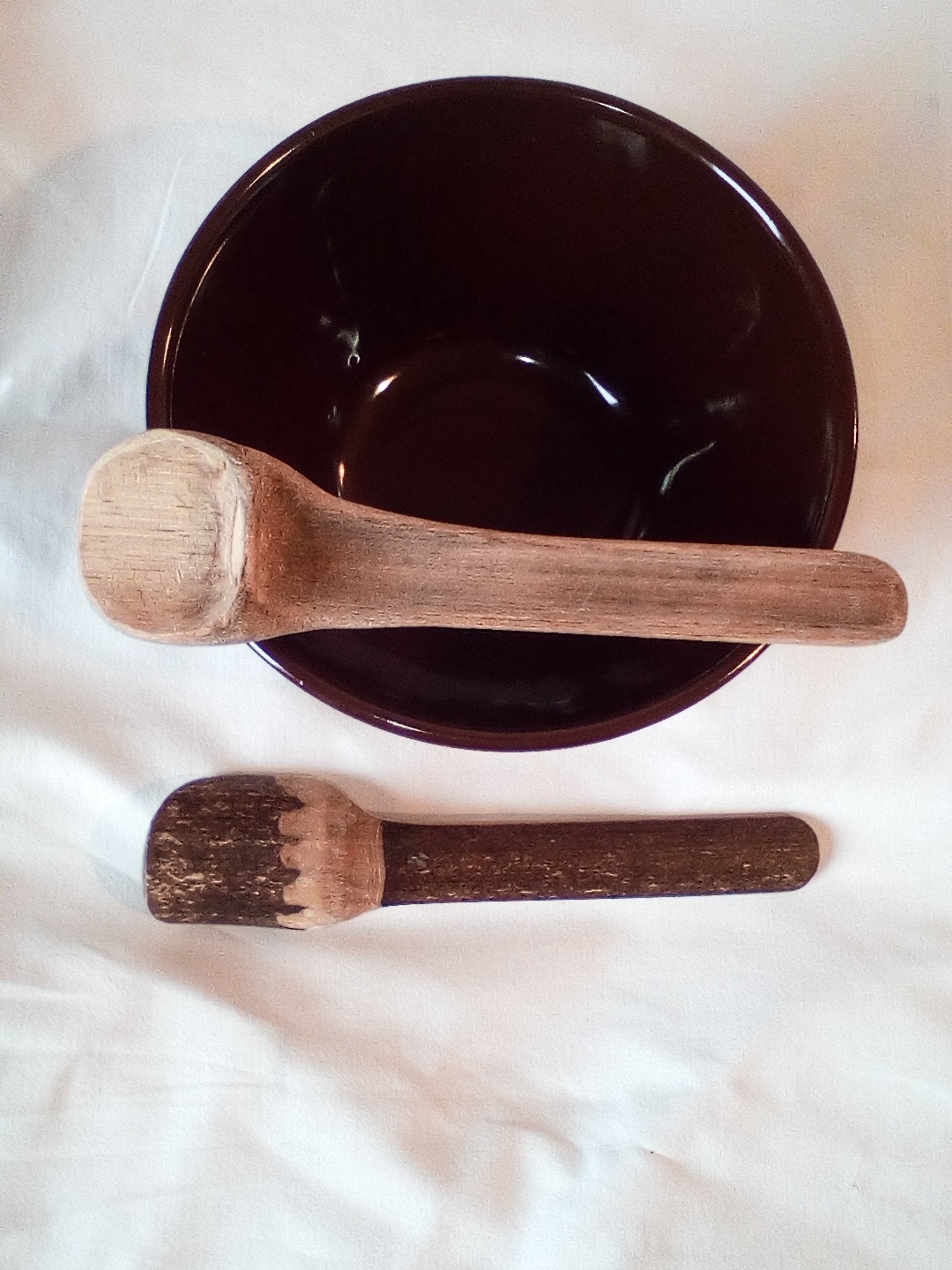 CUILLERES A TOUILLER EN BAMBOU noir ou vert artisanales de 16 cm