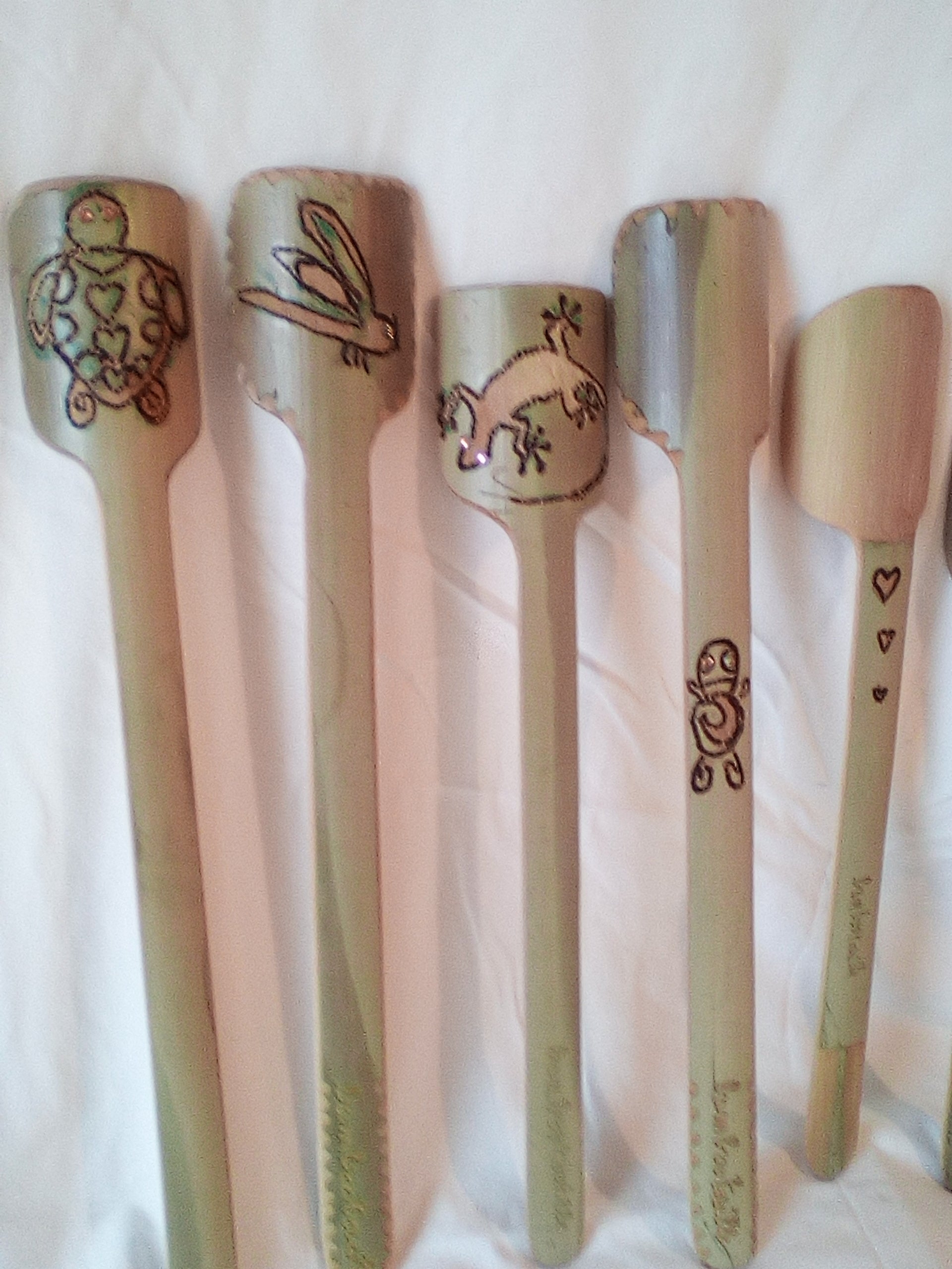 CUILLERE A TOUILLER EN BAMBOU noir ou vert artisanale 32 cm