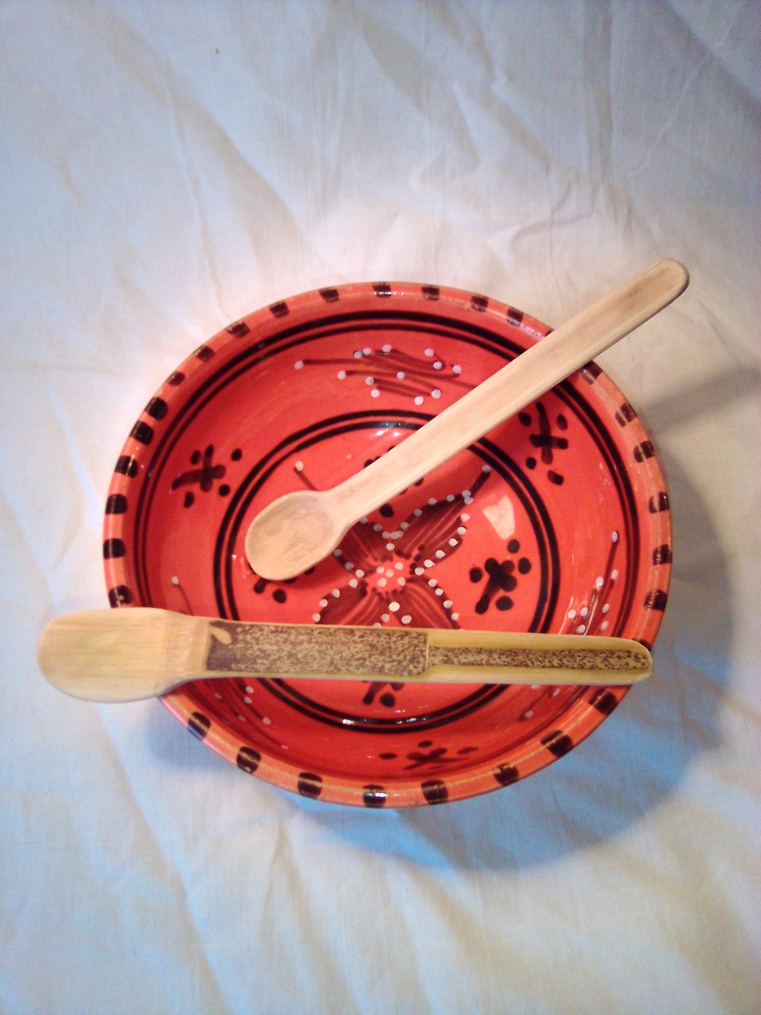 CUILLERE A SOUPE artisanale EN BAMBOU noir ou vert  de 15 cm