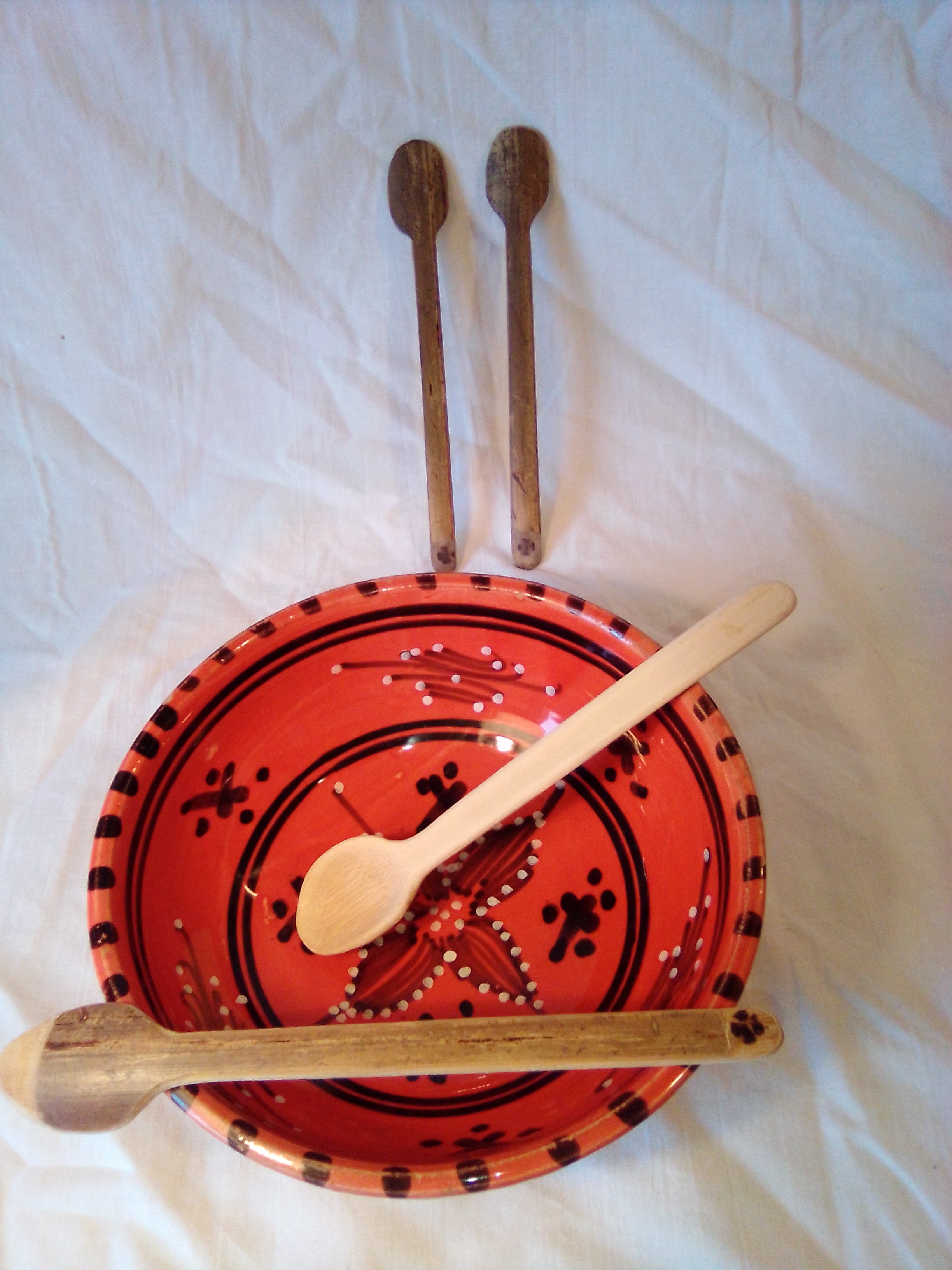 CUILLERE A SOUPE artisanale EN BAMBOU noir ou vert  de 15 cm