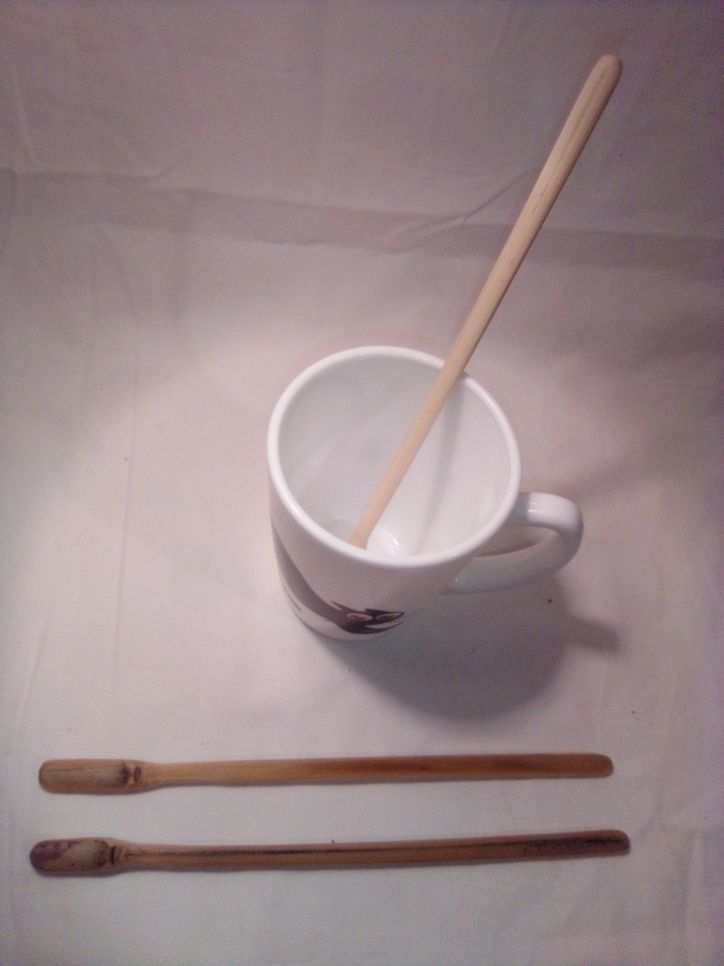 TOUILLEUR EN BAMBOU NOIR ARTISANAL  de 22 cm 100% naturel
