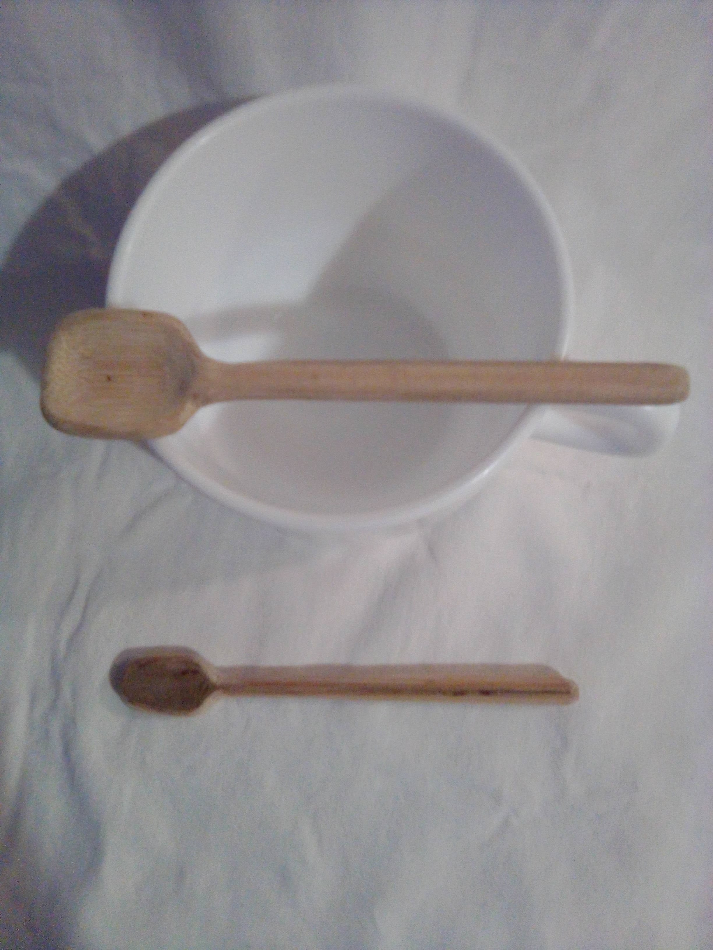 Petite cuillère en bambou vert de 11 cm très fine