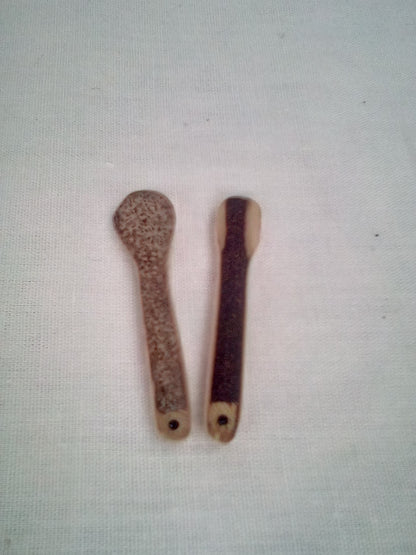 Spatule à maquillage en  bambou noir 4 -5 cm 1 strass noir