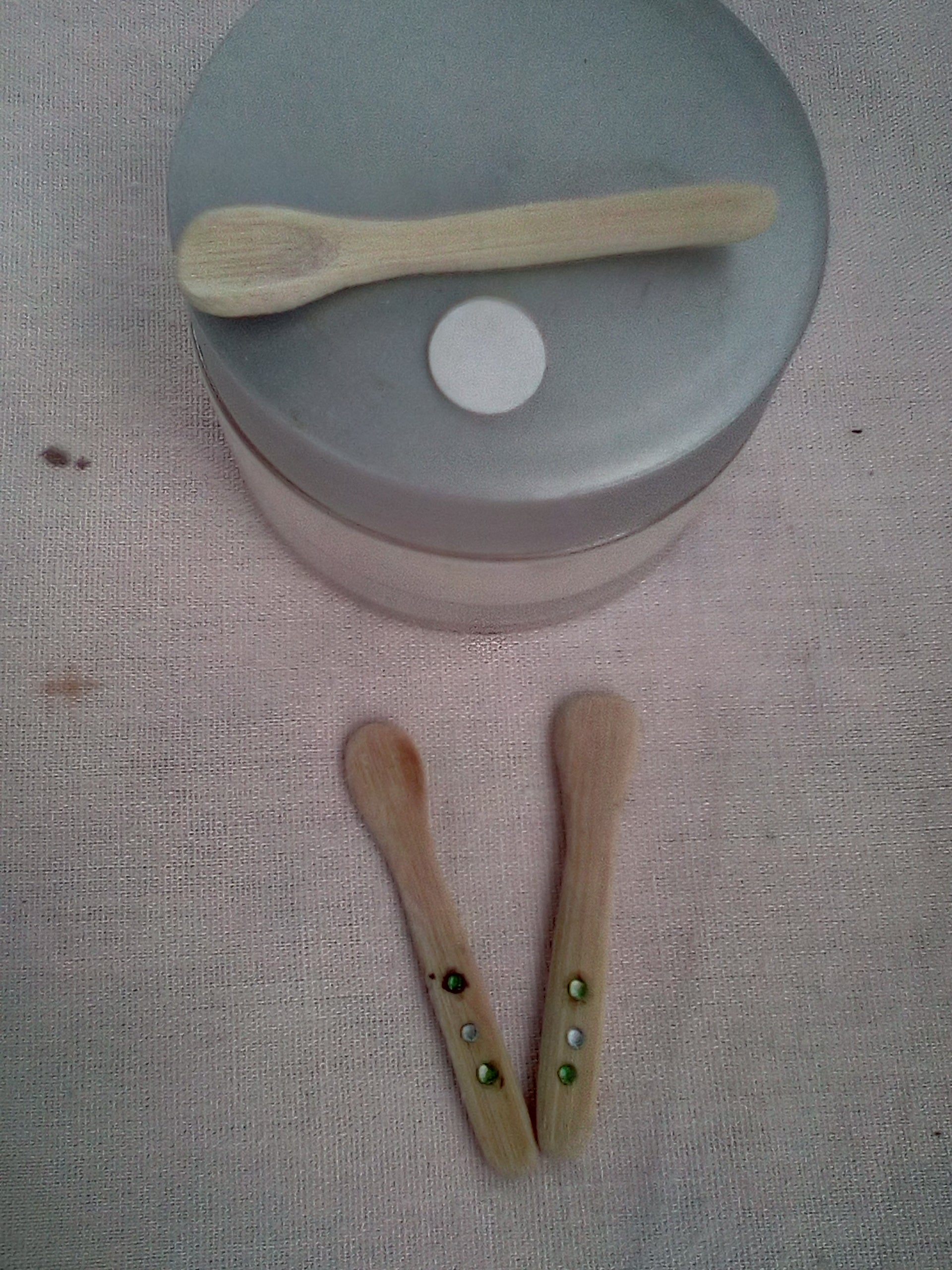 Spatule à maquillage en bambou noir artisanale 4-5 cm 3 strass vert bleu vert