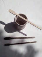 Touilleur en bambou noir artisanal 15-16 cm naturel, épais