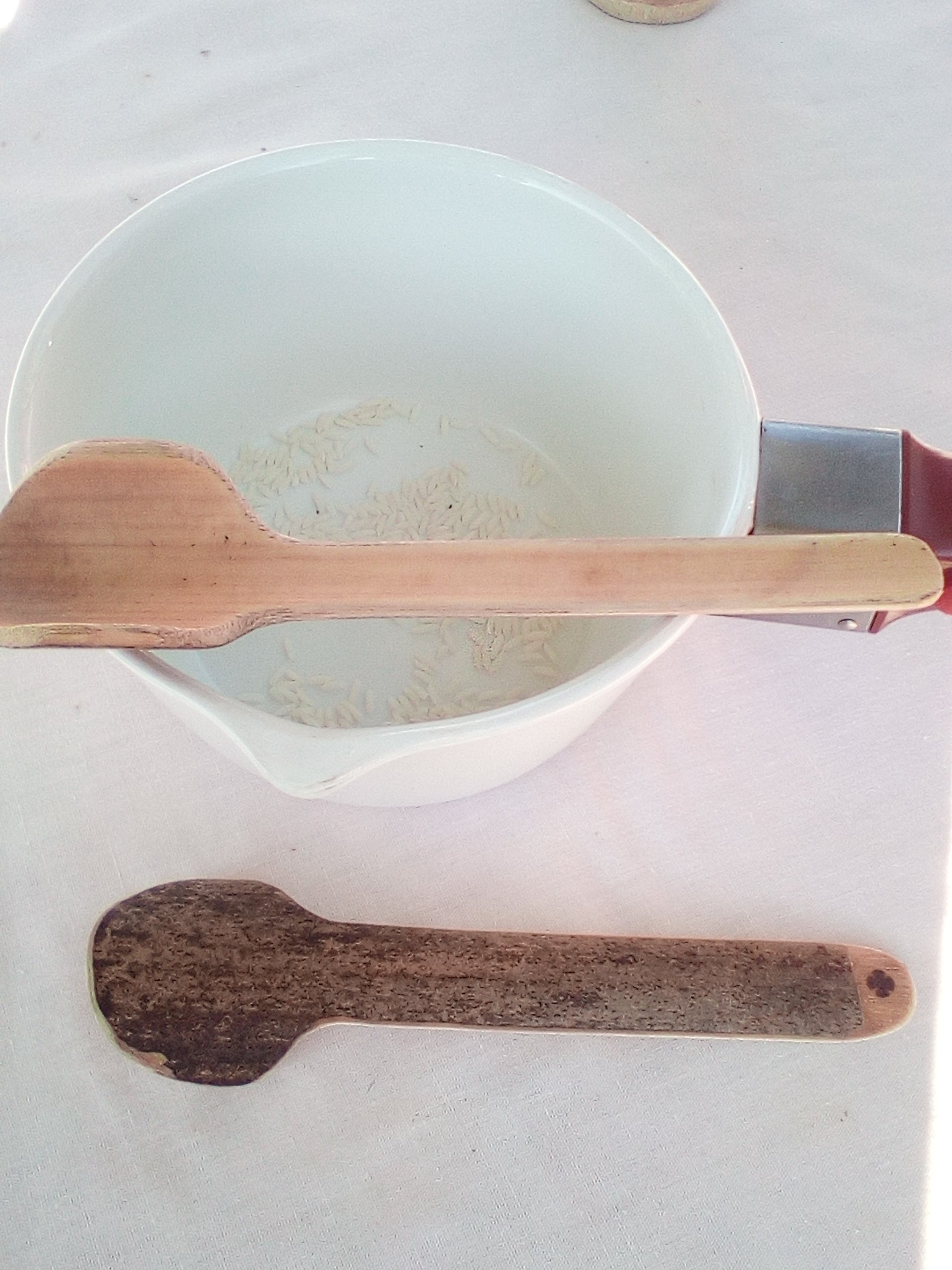 Cuillère en bambou noir artisanale de 17 cm