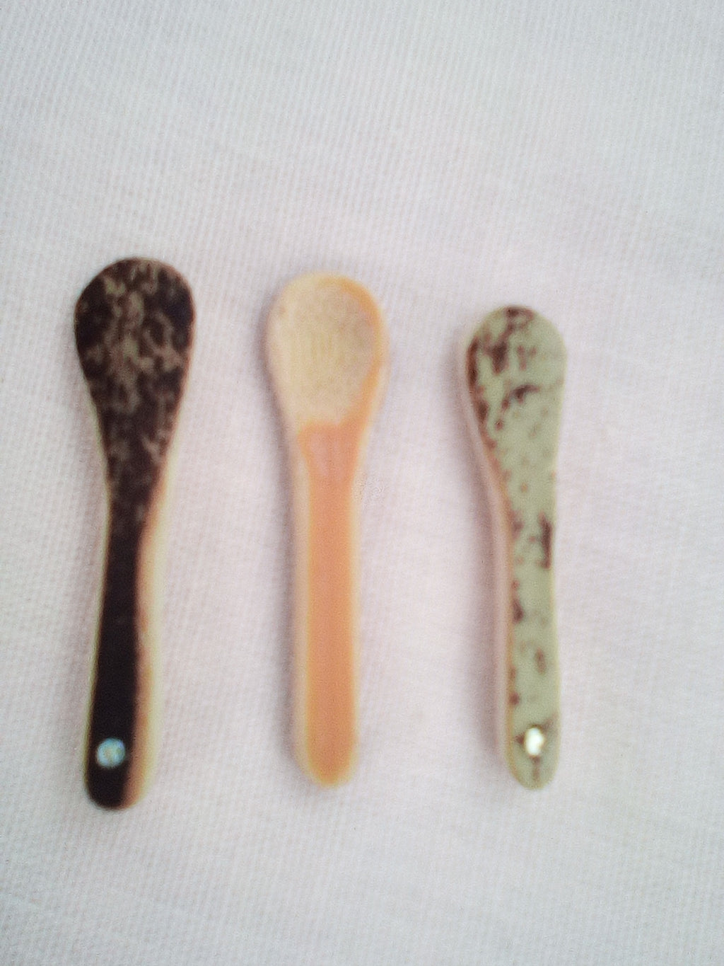 cuillère à maquillage en bambou + strass 3-4cm