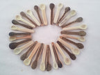 cuillere a maquillage artisanale en bambou noir naturelle de 4 cm 