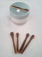 Cuillère à maquillage en bambou noir 5-6 cm artisanale 1 strass rouge