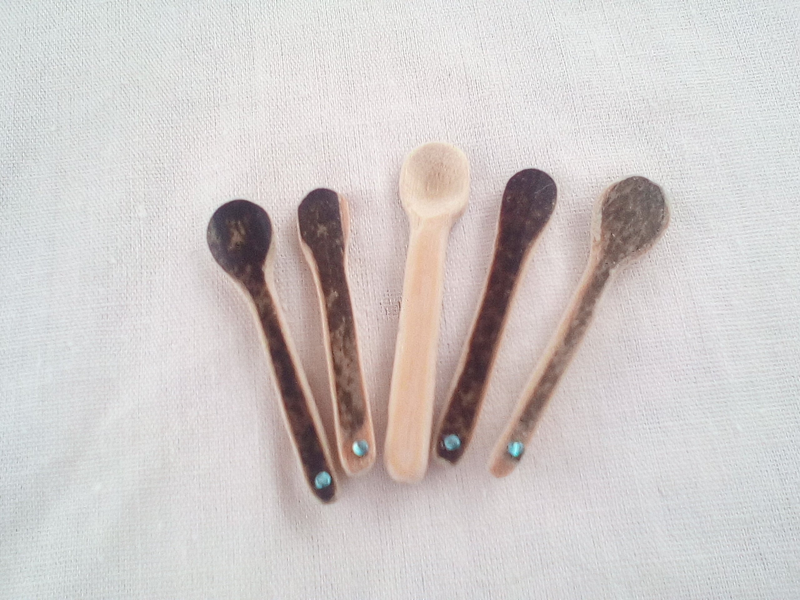 cuillere  maquillage en bambou strass bleu clair 4-5 cm