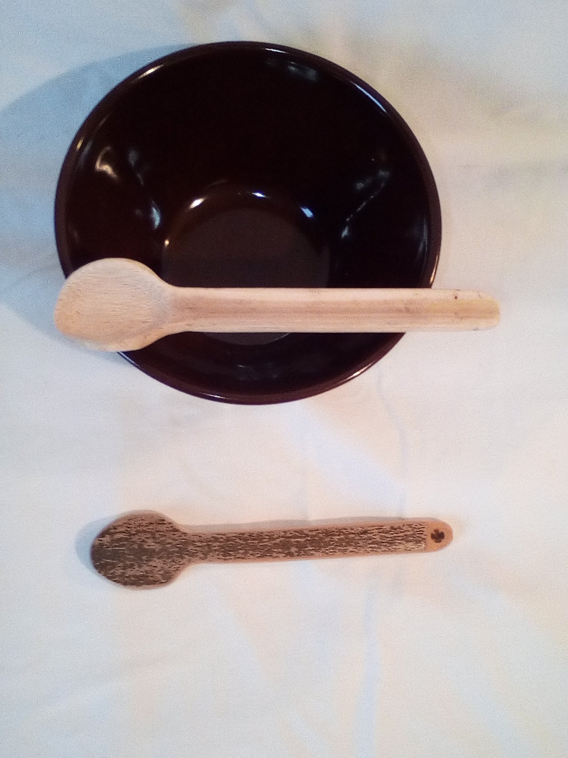 Cuillère en bambou noir artisanale de 15 cm