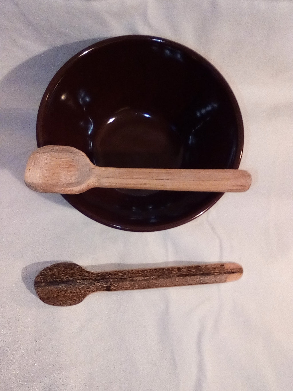 Cuillère en bambou noir naturellement décorée de 15 cm