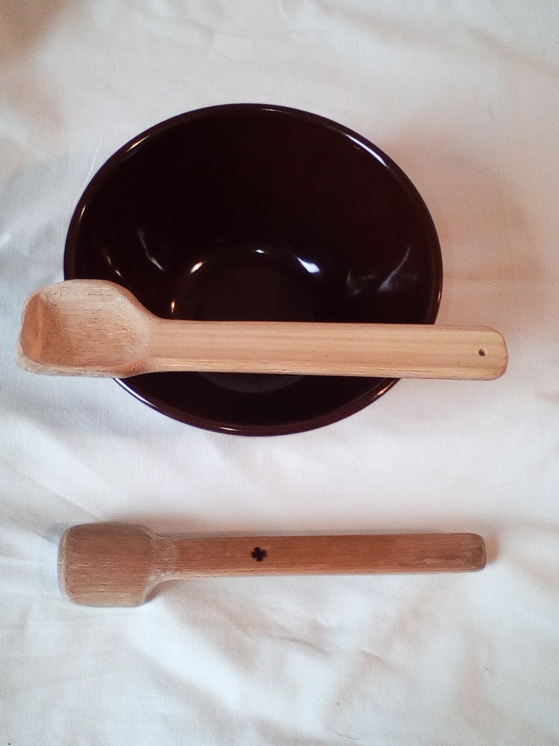 cuillere n bambou vert artisanale de 17 cm estampillee