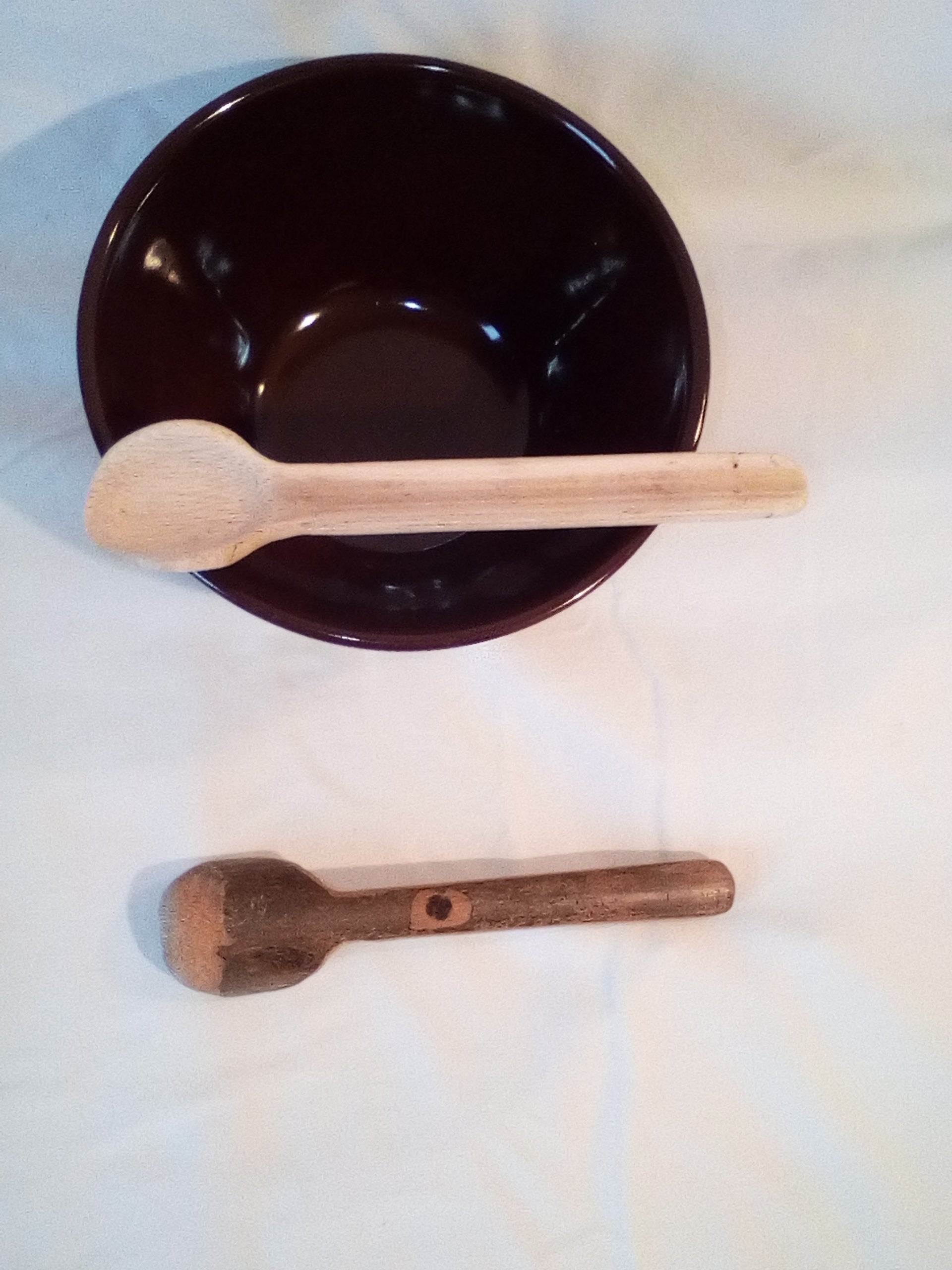 Cuillère en bambou  vert de 15 cm estampillée de la croix